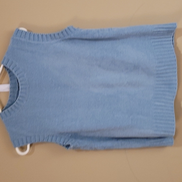 Women's  vest and cardigan  no trademark - Picture 2 of 5